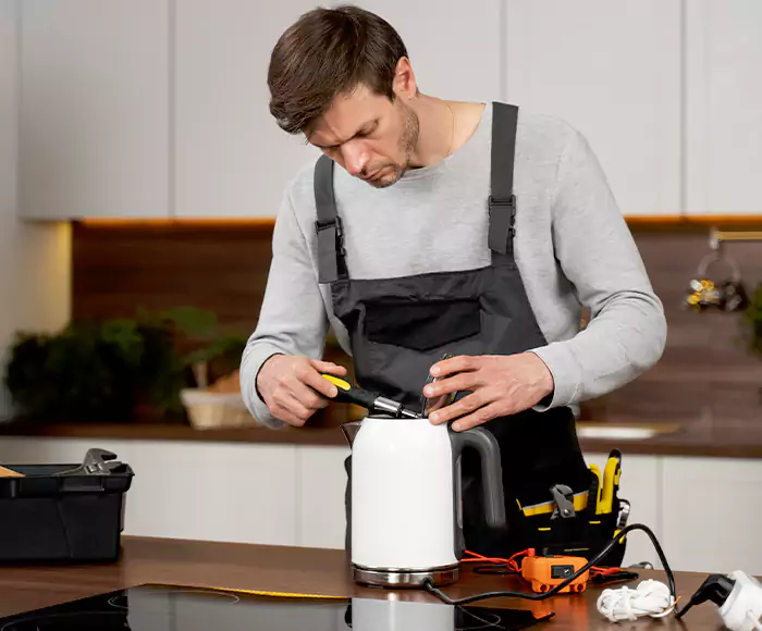 Skilled Blender Technicians: Your Small Appliance Repair Experts for Barnstable, MA