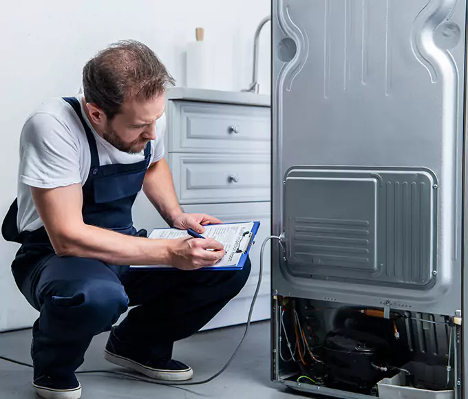 Why Barnstable, MA Homeowners Choose Barnstable Appliance Pro for Refrigerator Leak Repair?